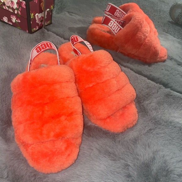 UGG Fluff Yeah slide slippers - Picture 2 of 3